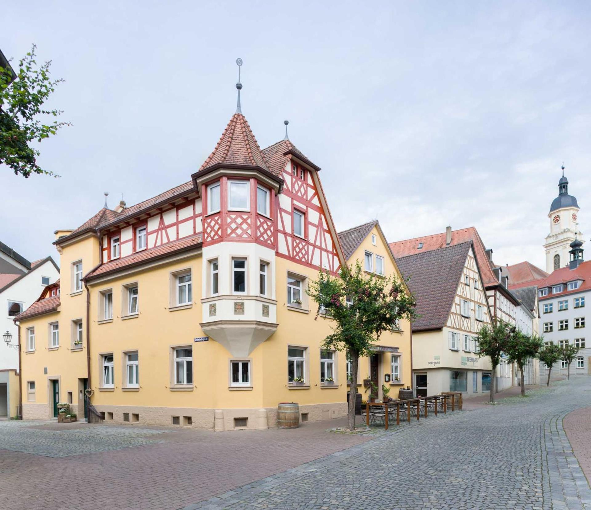 Hotel Zur Traube Uffenheim Eksteriør billede