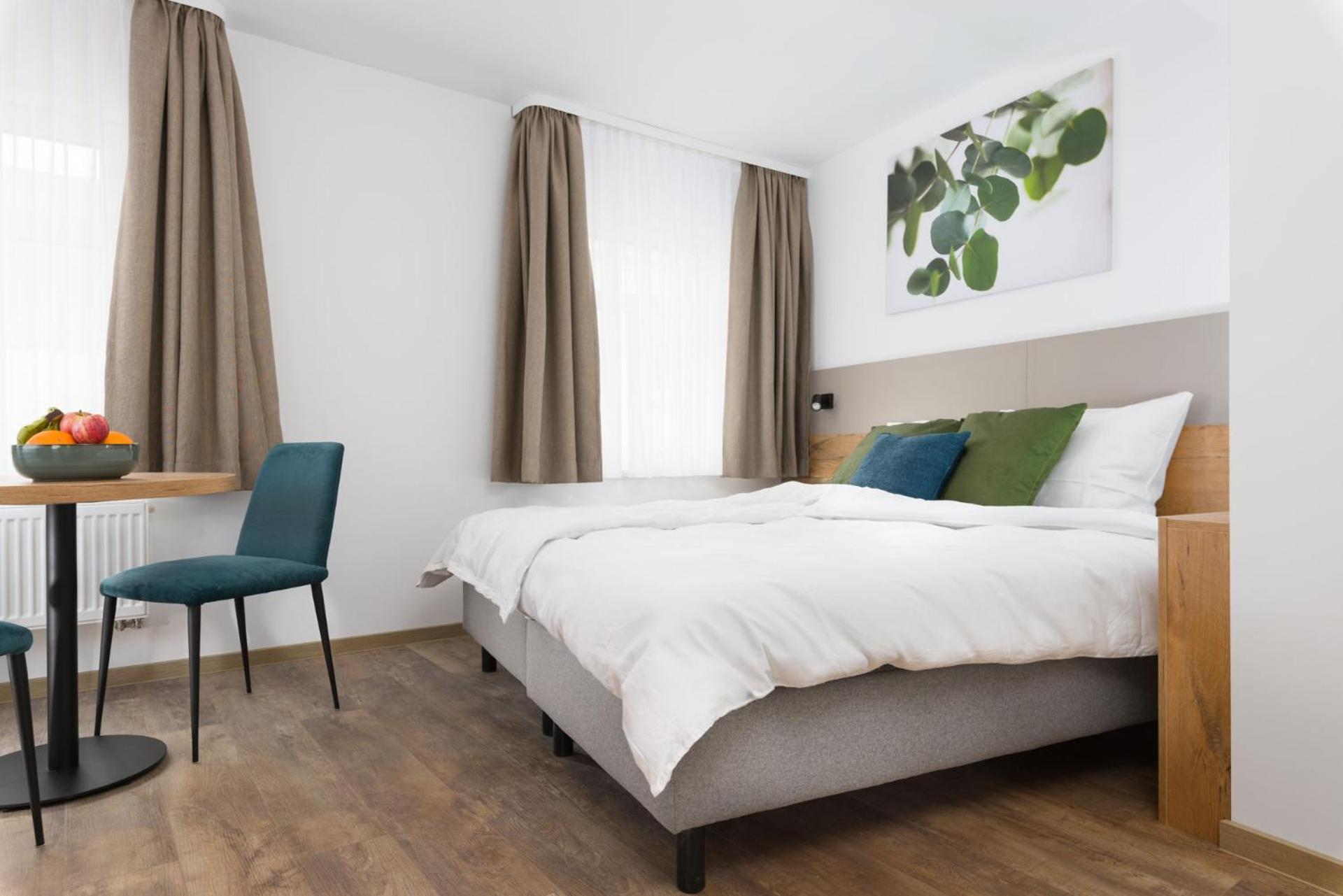 Hotel Zur Traube Uffenheim Eksteriør billede